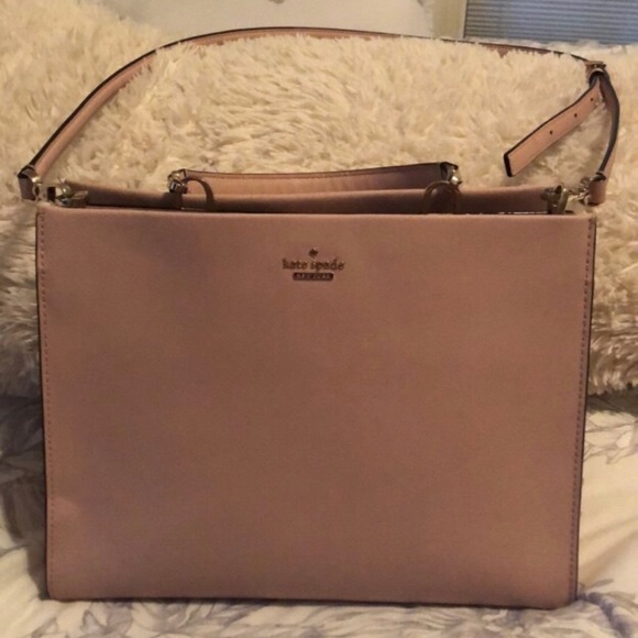 kate spade Handbags - Kate Spade Crossbody Purse